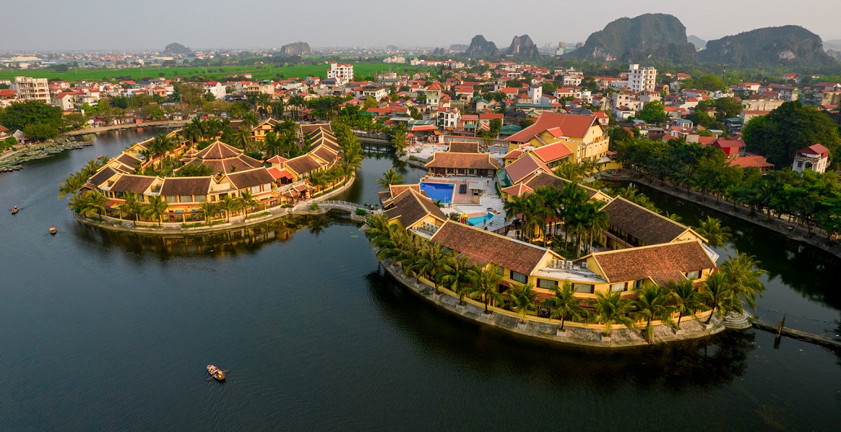 Ninh Binh 2 day Tour 